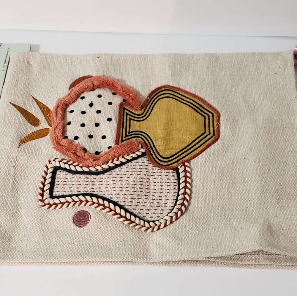 Boho Table Runner NWT - Picture 5 of 7